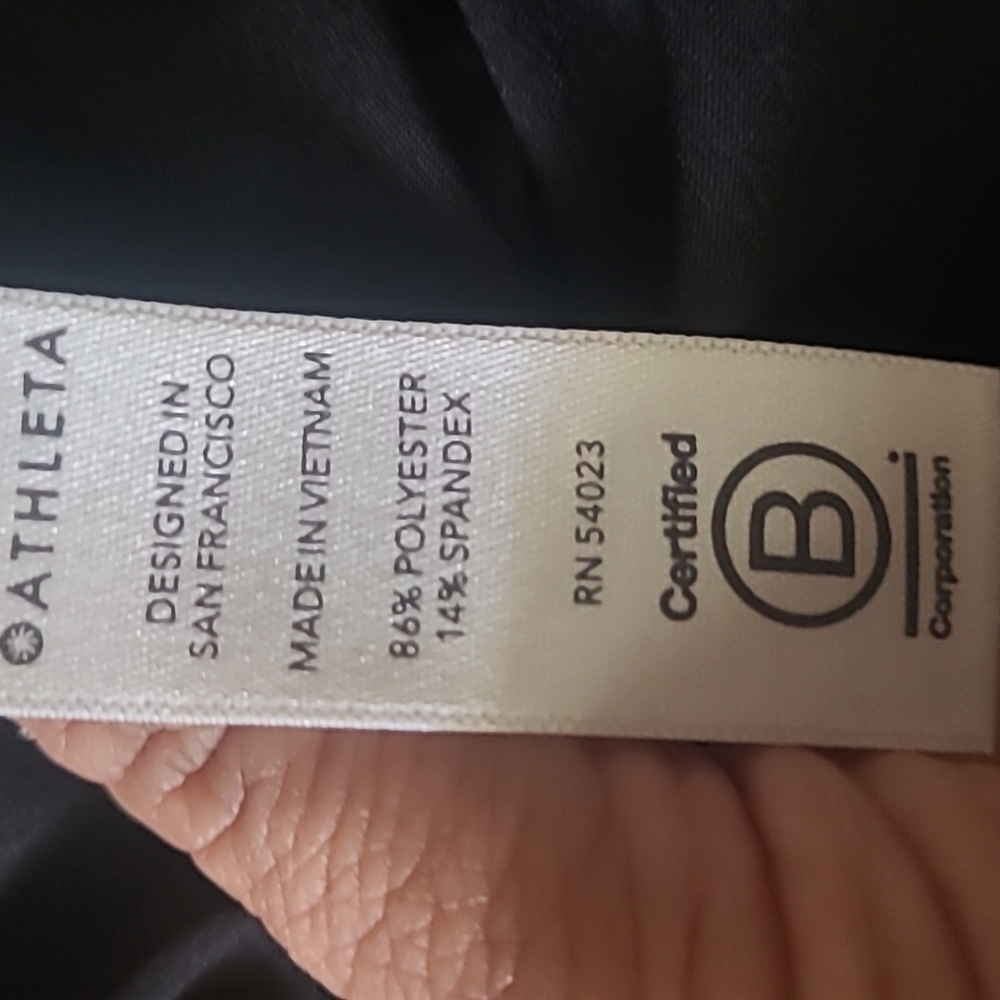 Athleta Women's Black Belted Sleeveless Wide Leg Sarasota Crop Jumpsuit Sz M - Picture 6 of 7